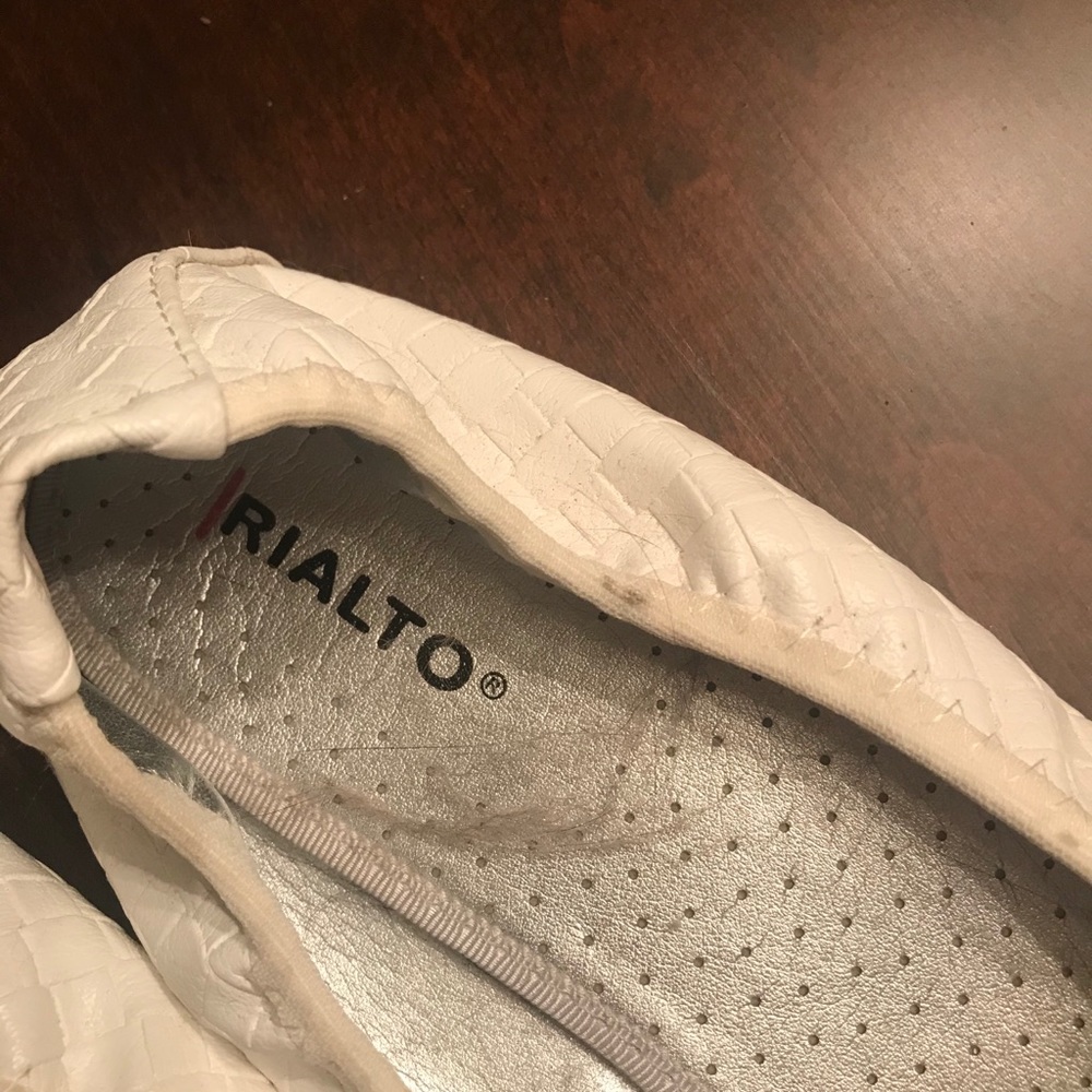 Shoes - Picture 6 of 6